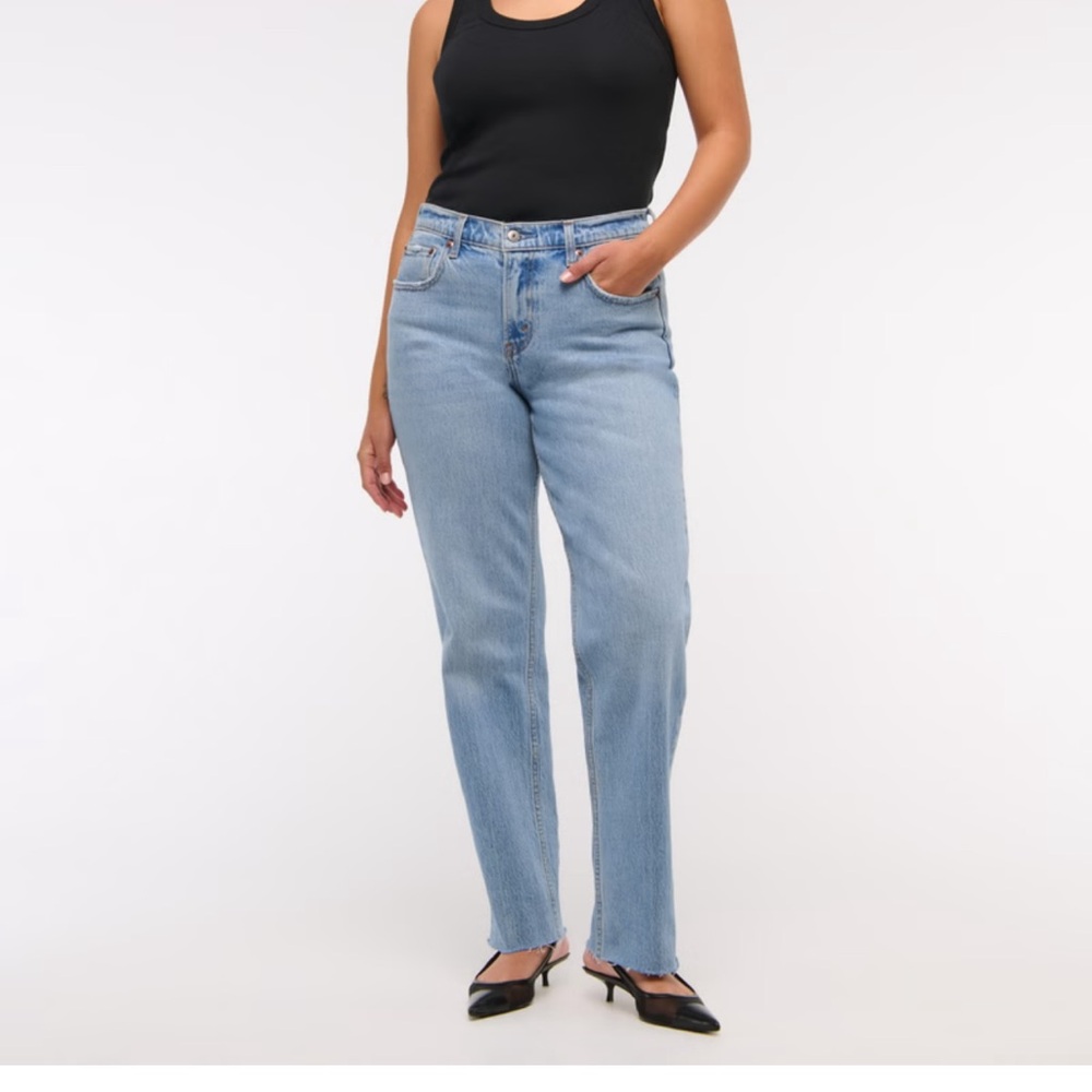 Abercrombie Mid Rise 90s Straight Jean